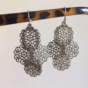 American Eagle dangly earrings!